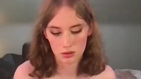 Masturbating TGirl Tease