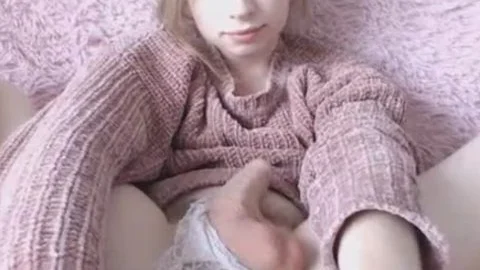 blameless Looking blond tranny Plays Her 10-Pounder