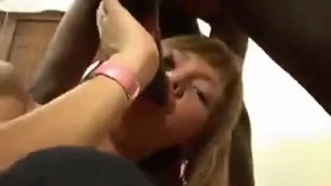 lusty shelady Anita likes XXL dark cock