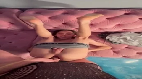 Amateur T-Girl Fulfills Every Fantasy