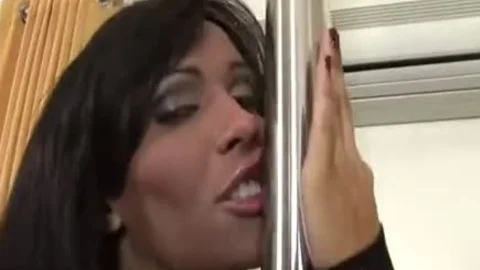 Ariadny Oliver In charming Solo With Fishnet