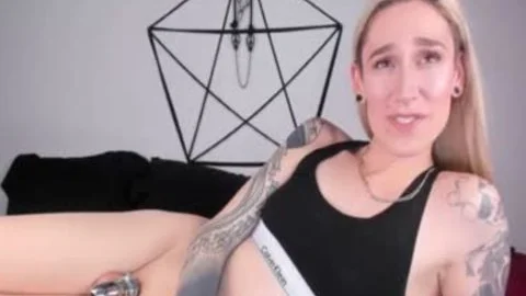 naughty blonde ladyman weenie Ring cam