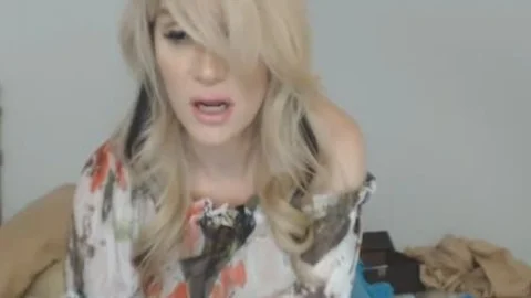 nice-looking enjoyable shemale Massturbates Her weenie Hard