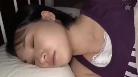Japanese husband Cheating With tranny On daybed Next To Wife