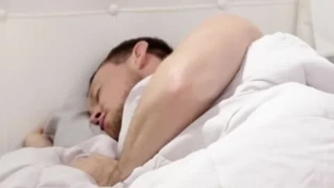 TBabe Ryder Monroe bonks Her Brother In Law while Husand Is Napping