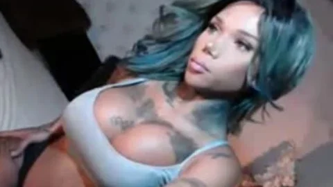 sleazy thick Columbian sheboy Shows Off