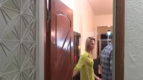 blonde shelady Bonekinha bangs Her Plumber