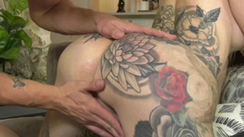 GenderX: Tattooed transsexual Luna Love gets nailing in HD