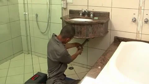 Plumber lad banged tgirl